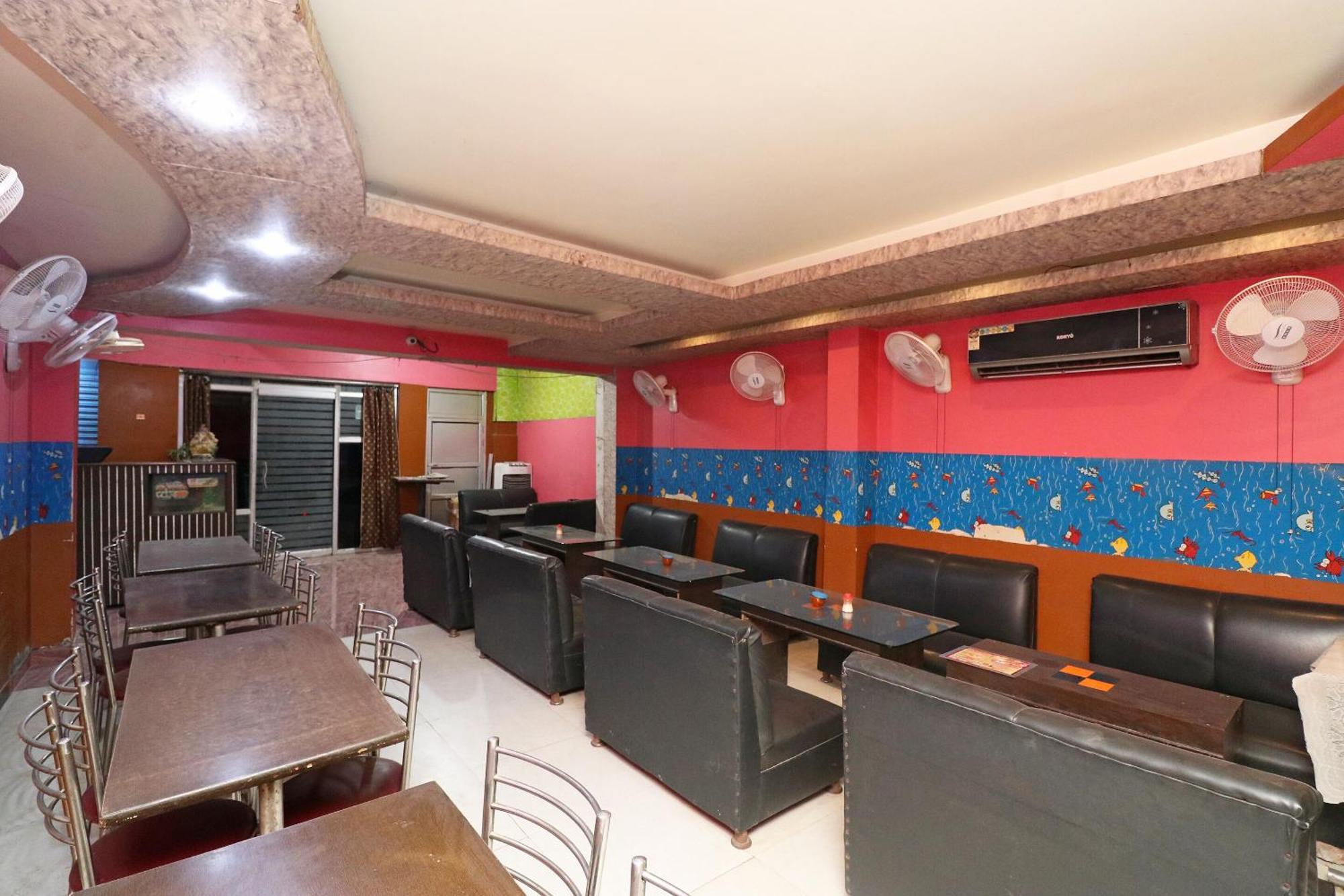 Hotel O Swastik Resort Colonelganj Bagian luar foto